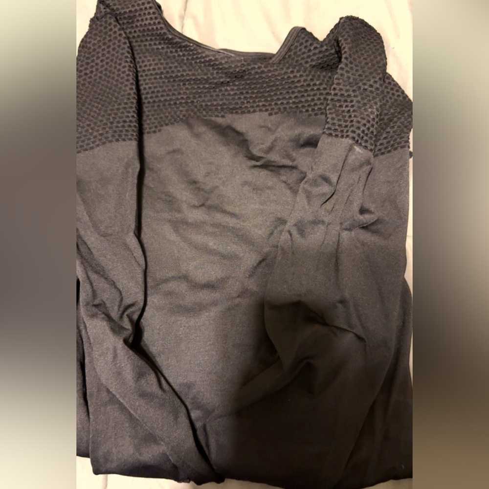 Can you guess? Another great exercising top!